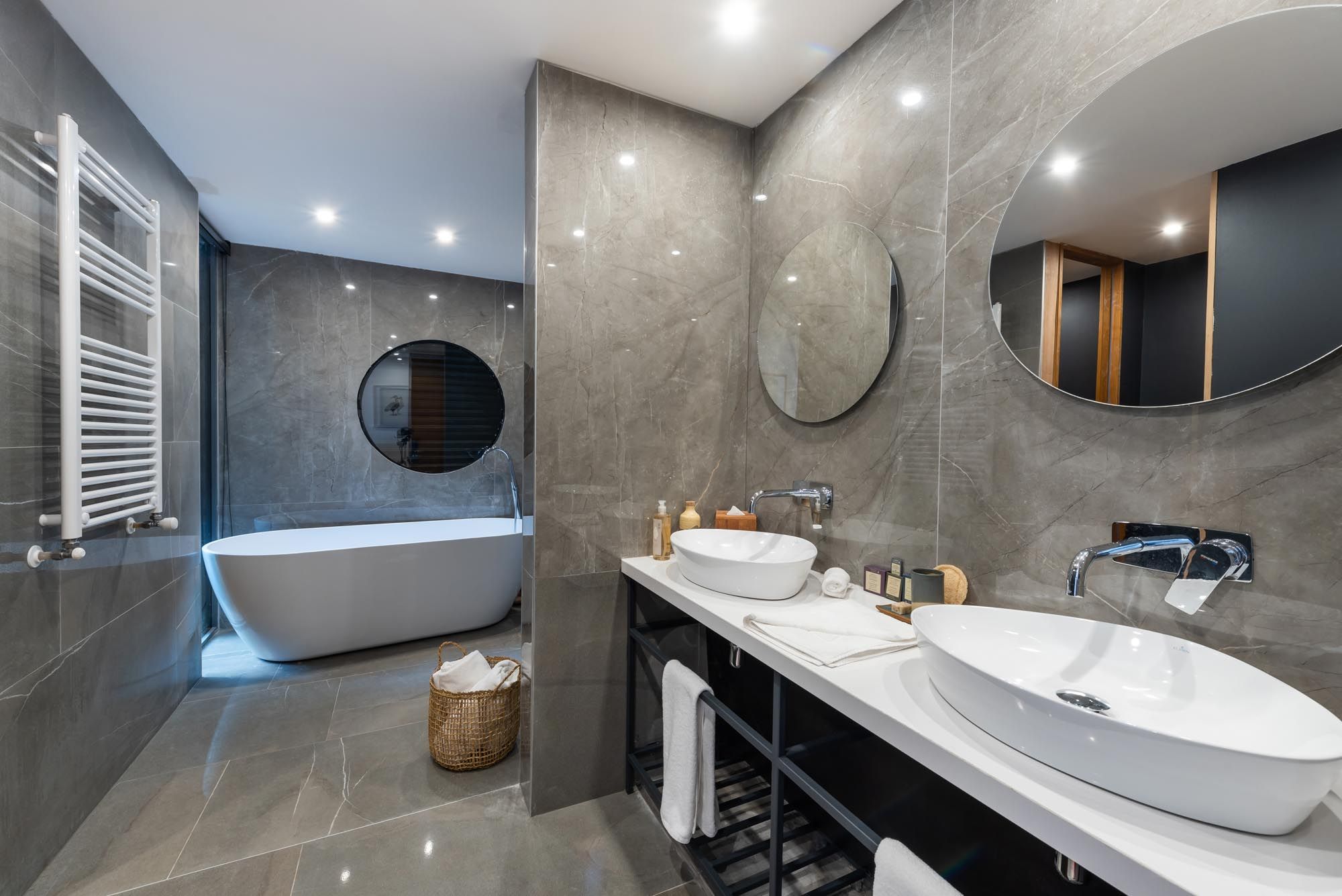 Casa Awa Superior Bathroom