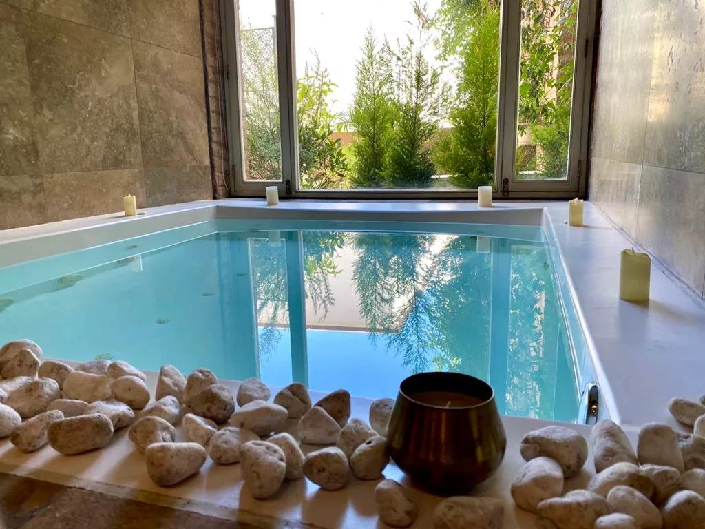 Hot tub