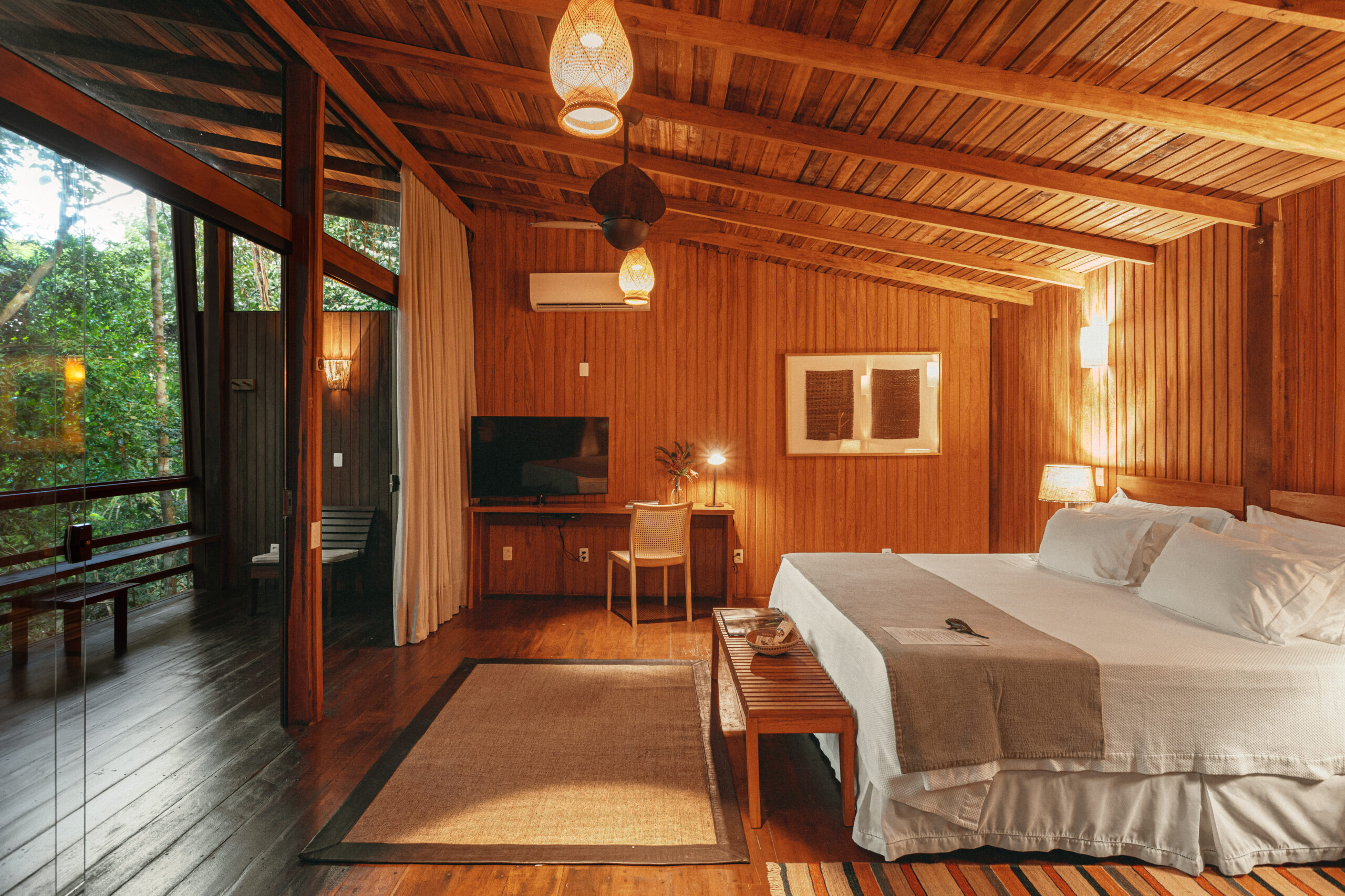 Panoramic room