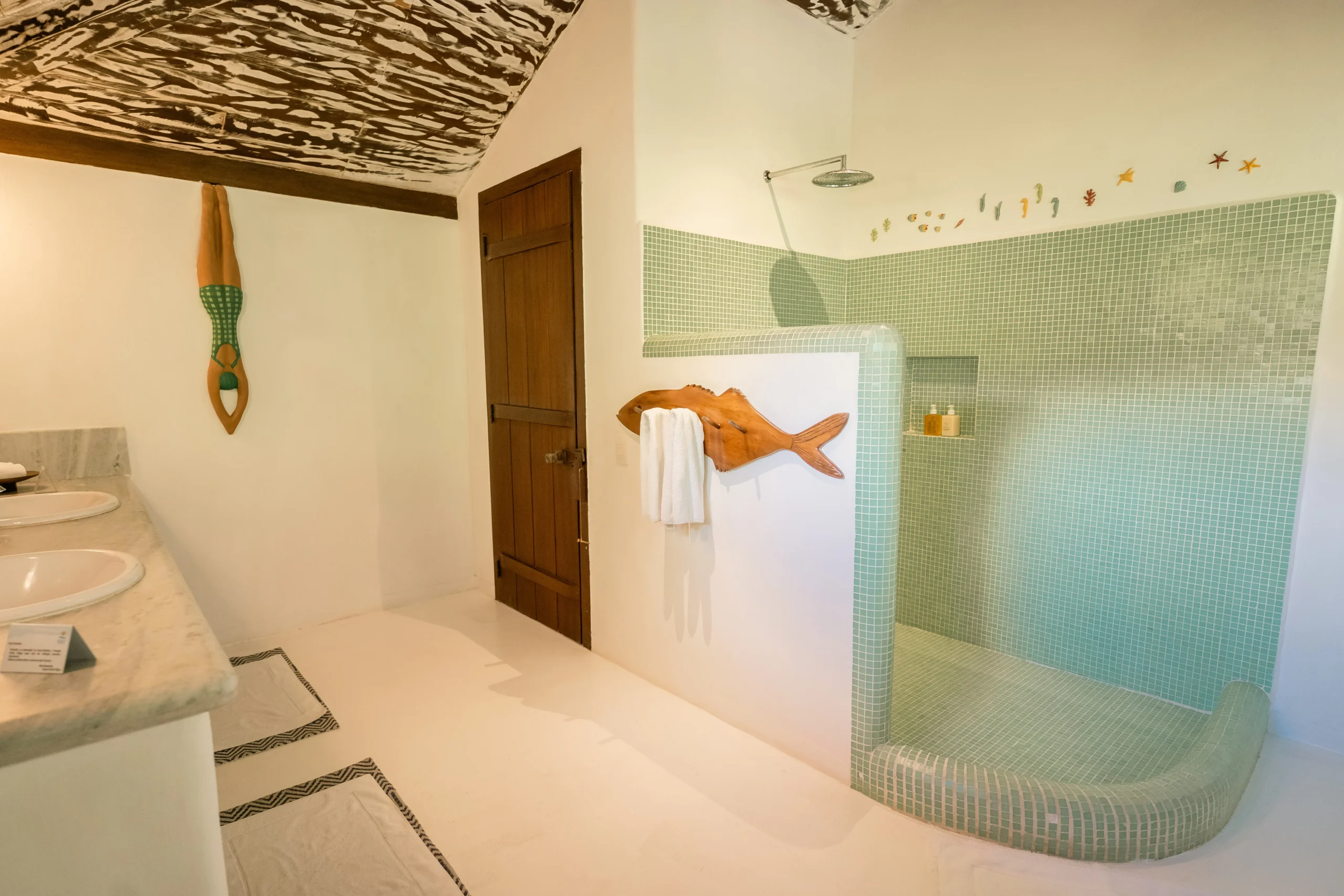 Trancoso Bungalow Bathroom