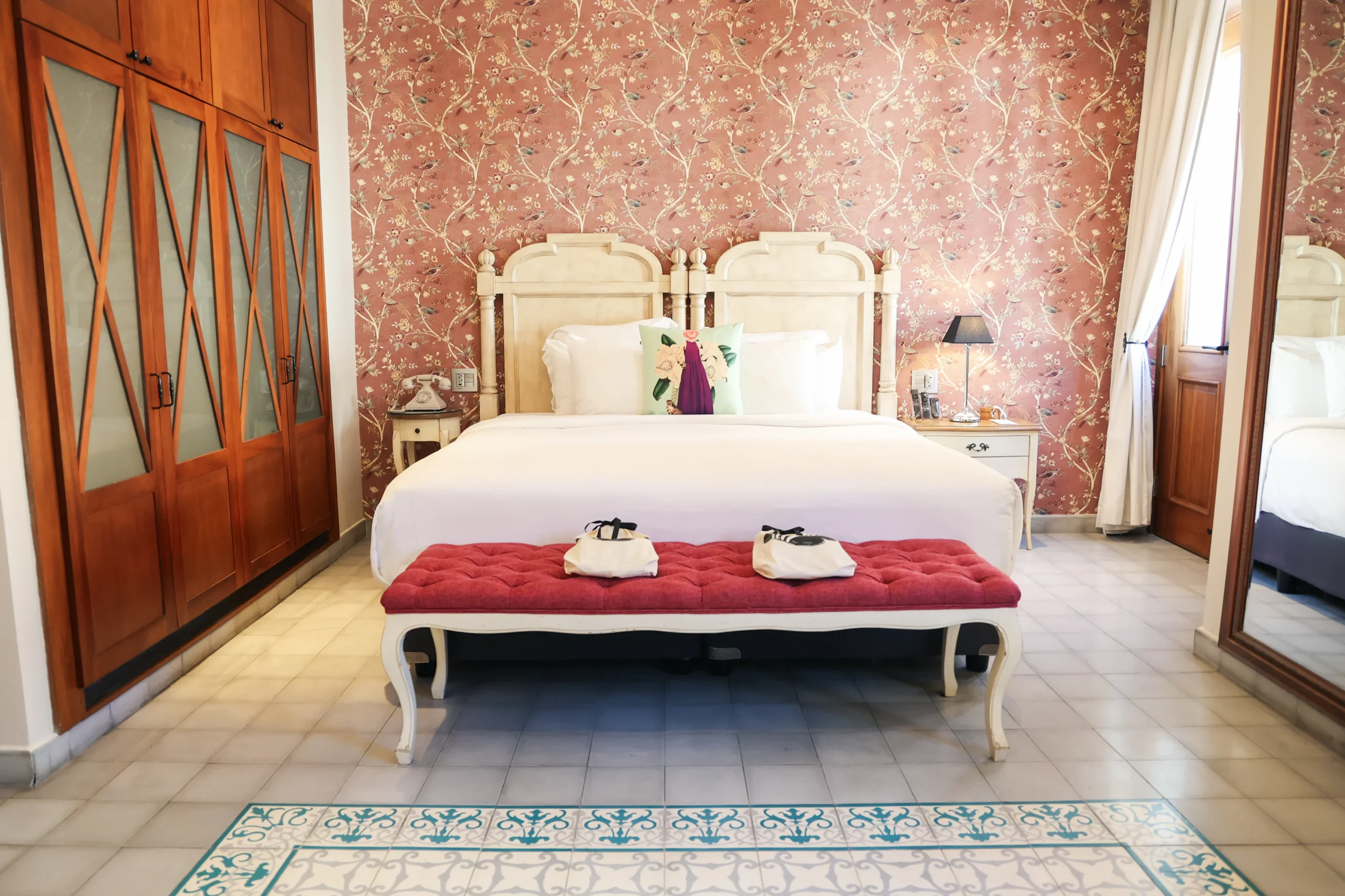 San Felipe Suite - King bed