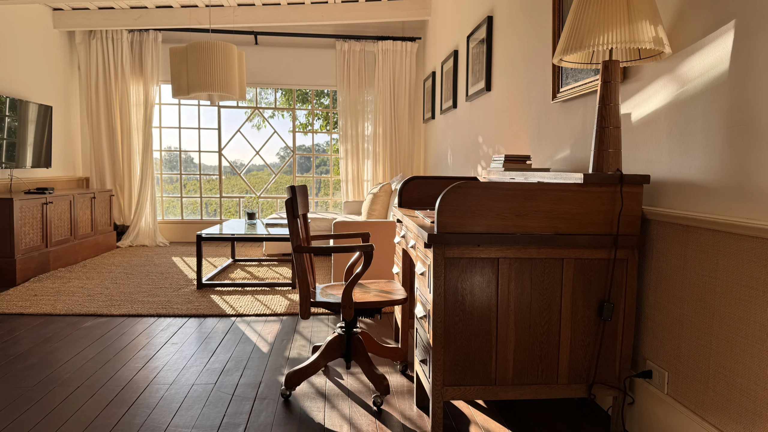 Rosé Suite