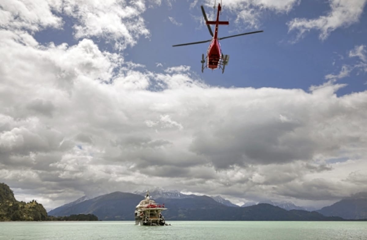 Cruising Nomads of the Sea Chile | Landed Travel