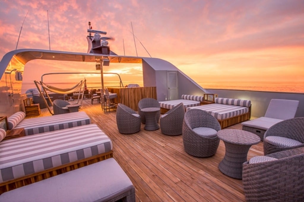 Origin Sundeck