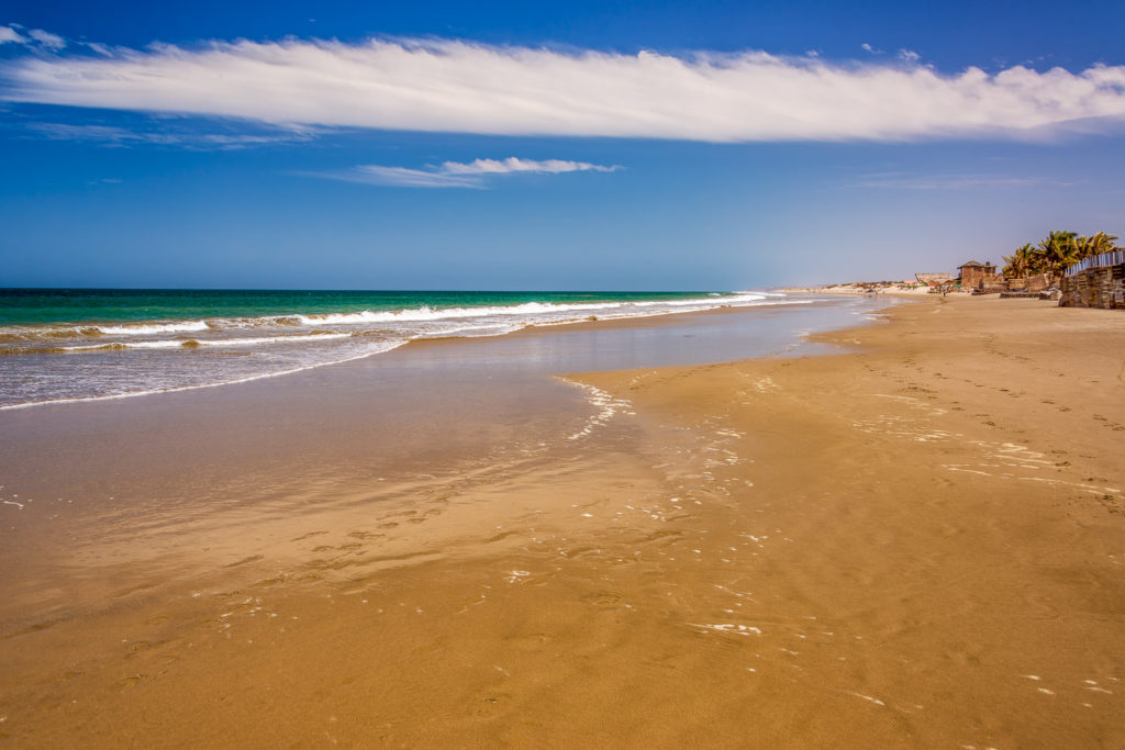 Mancora Peru beaches | Landed Travel