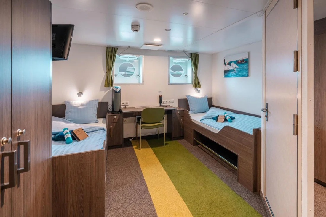 Twin Porthole Cabin