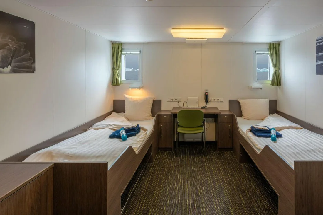 Twin Window Cabin
