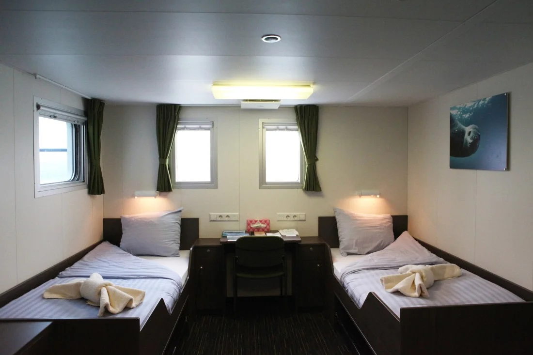 Twin Deluxe Cabin