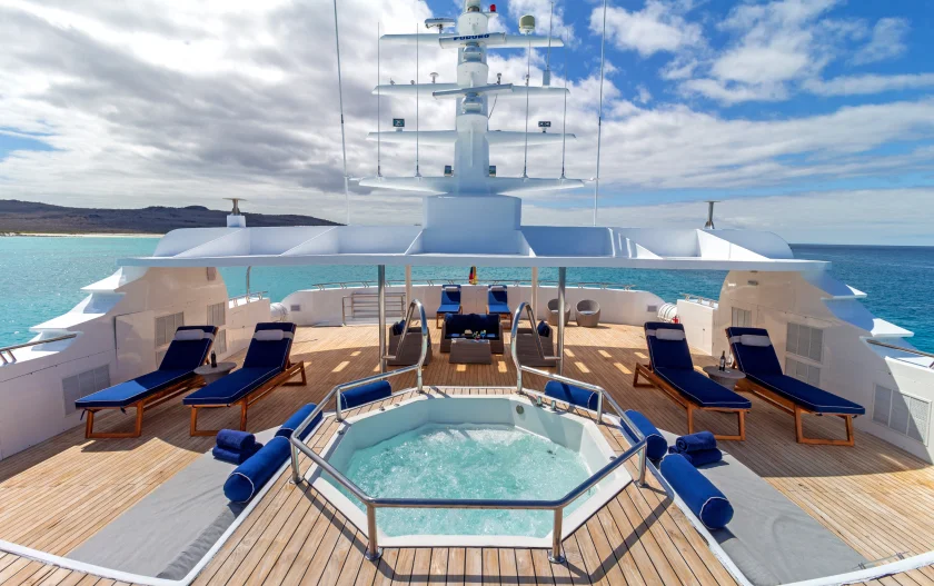 Horizon Trimaran
