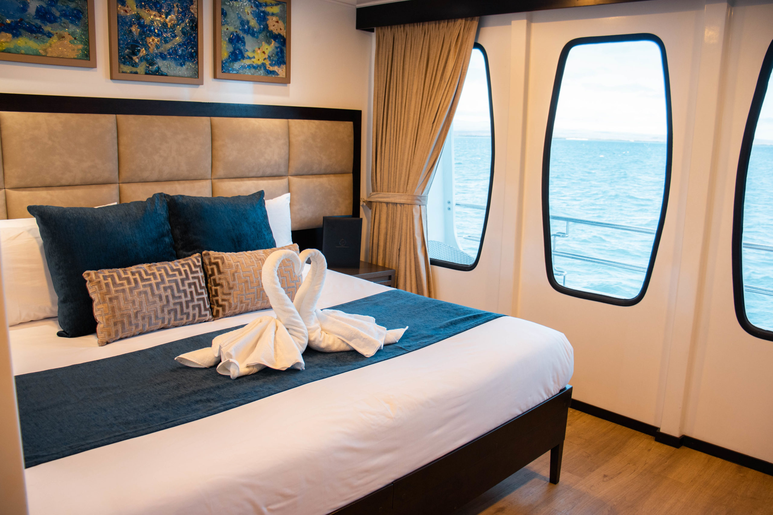 Alya Motor Catamaran