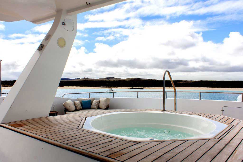 Hot tub