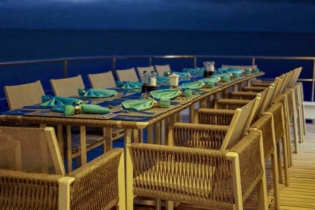 Outdoor dining room