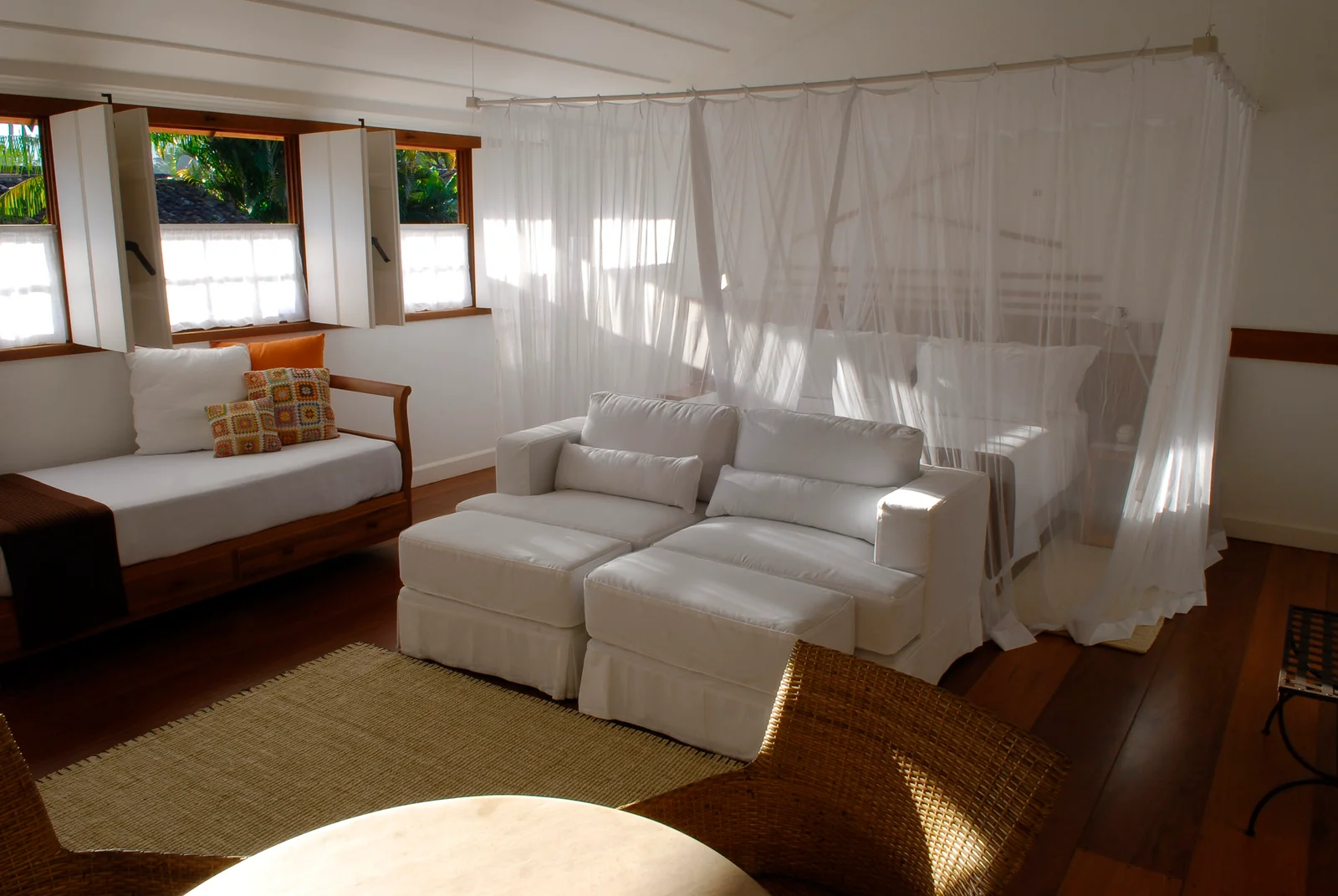 Marrom Master Suite