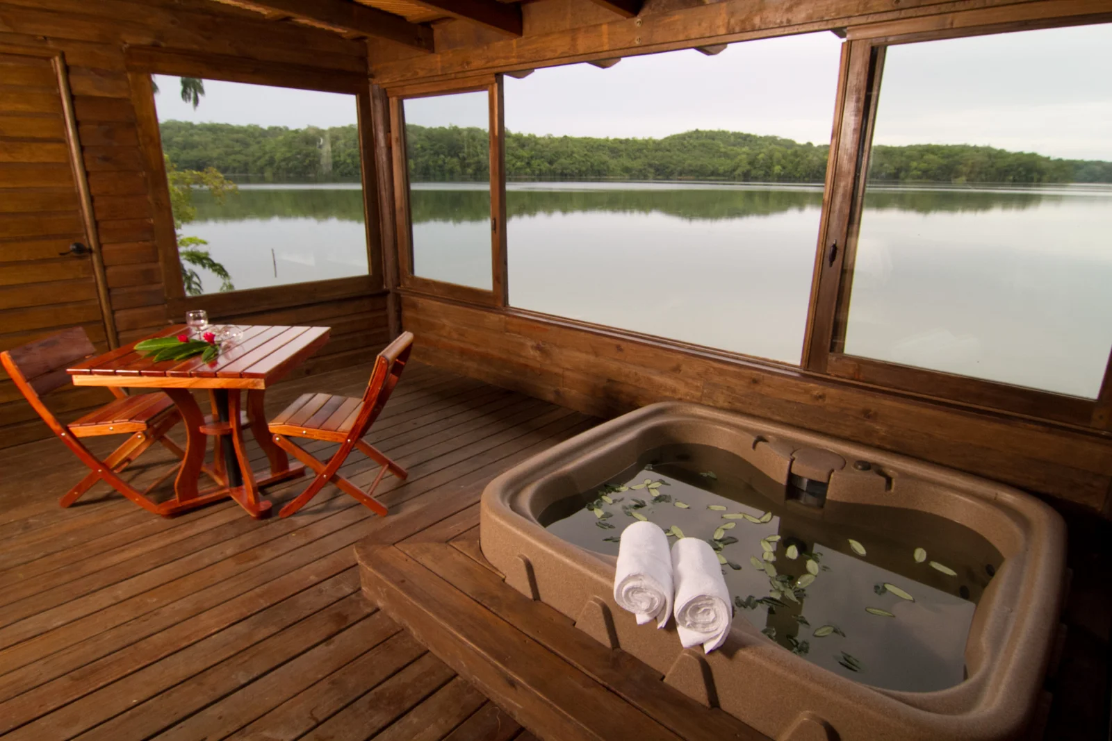 Waterfront Suite - Deck