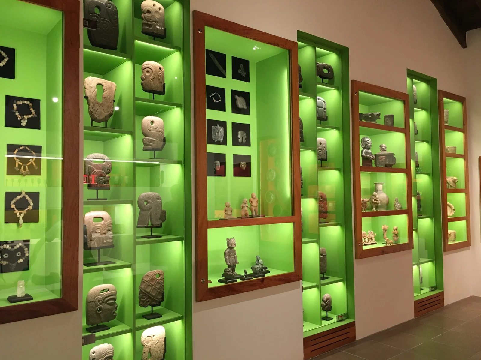 Archaeological pieces