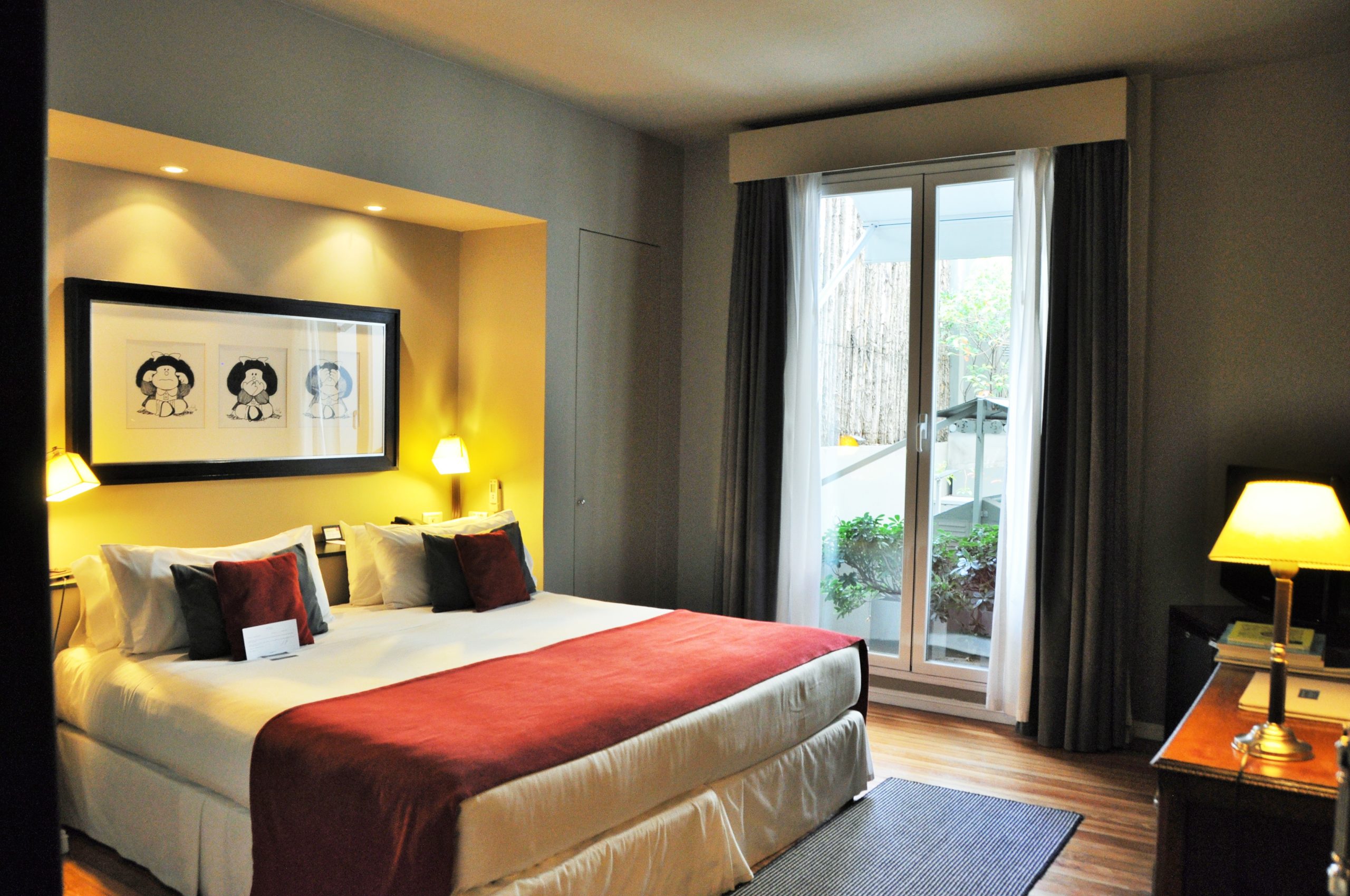 La Contestataria classic room legado mitico