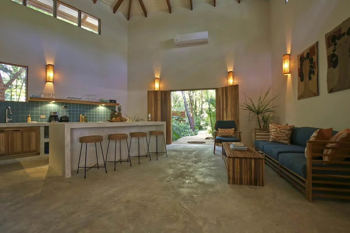 Villa 2 - Kitchen
