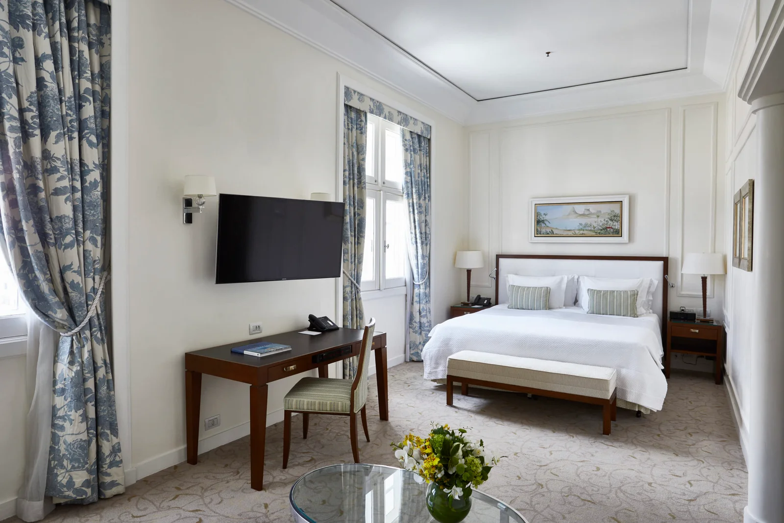 Deluxe City View Room