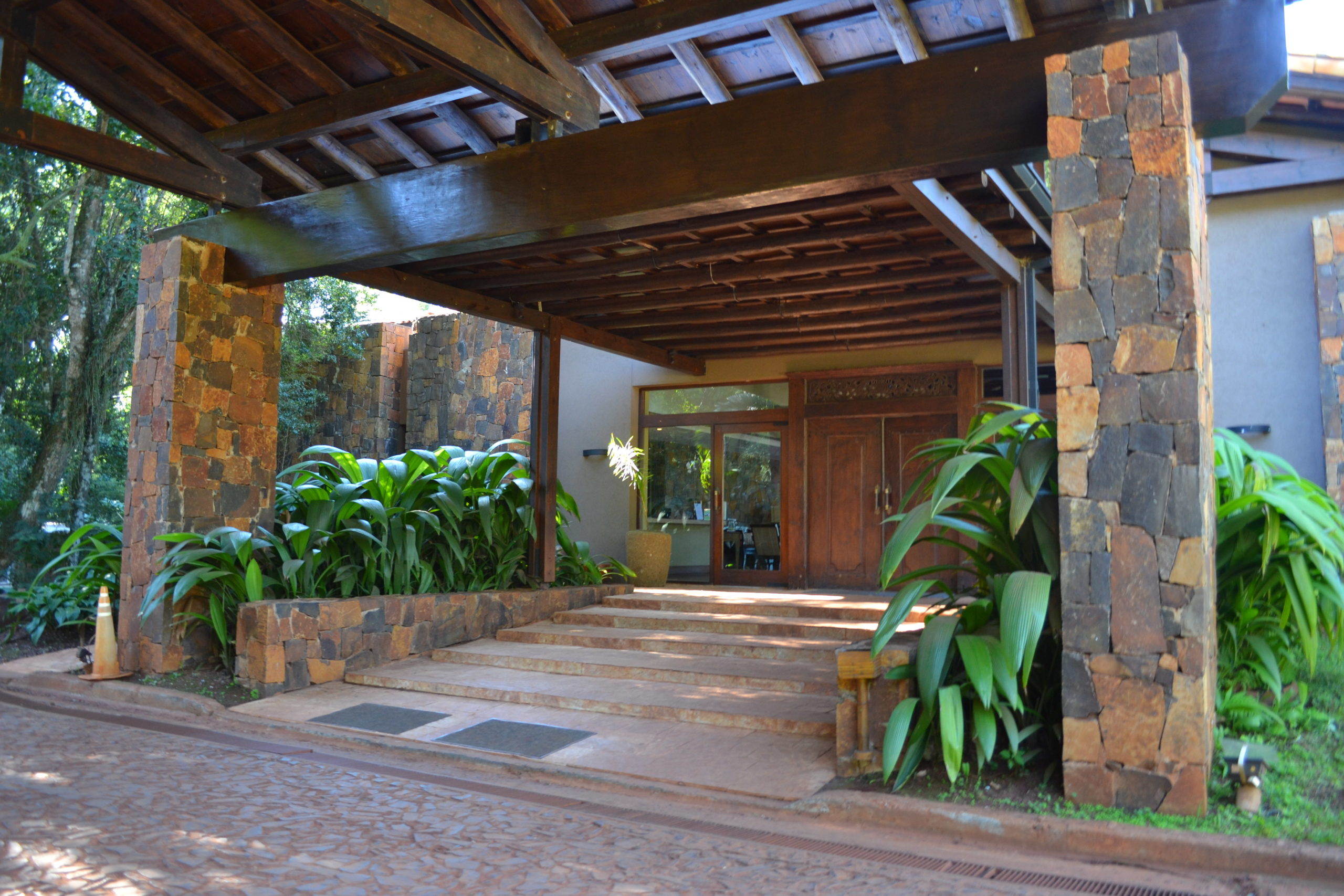 Loi Suites Entrance