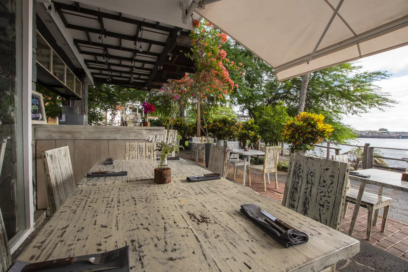 Restaurant exterior
