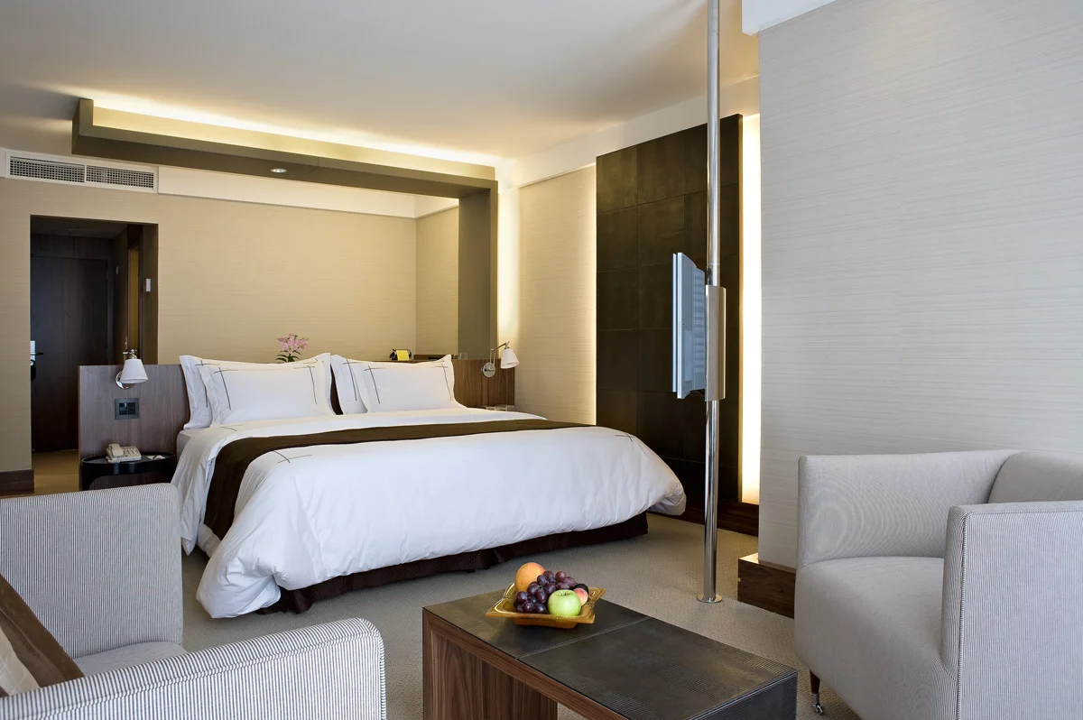Executive Suite Garden View