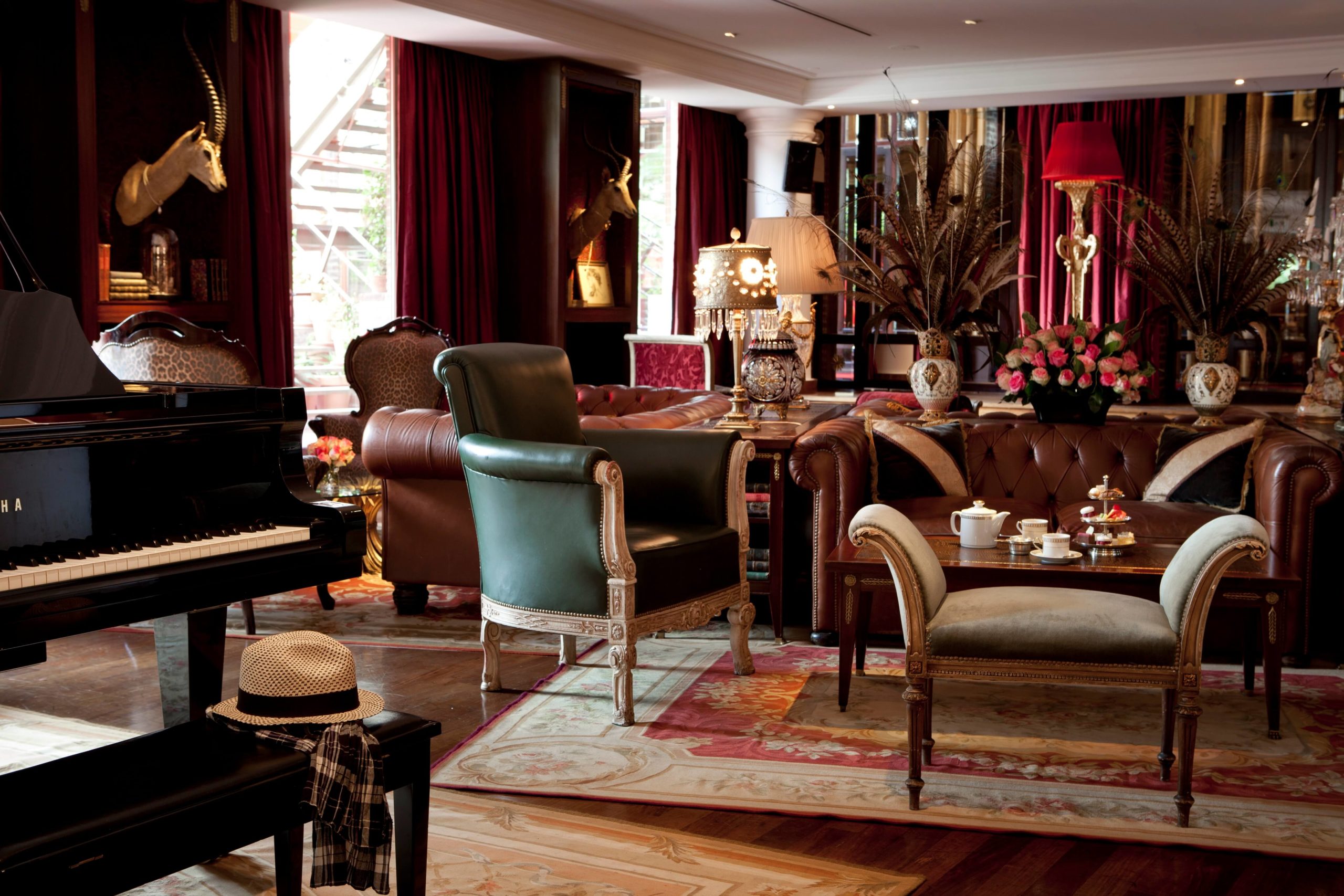 Faena - The Library Lounge
