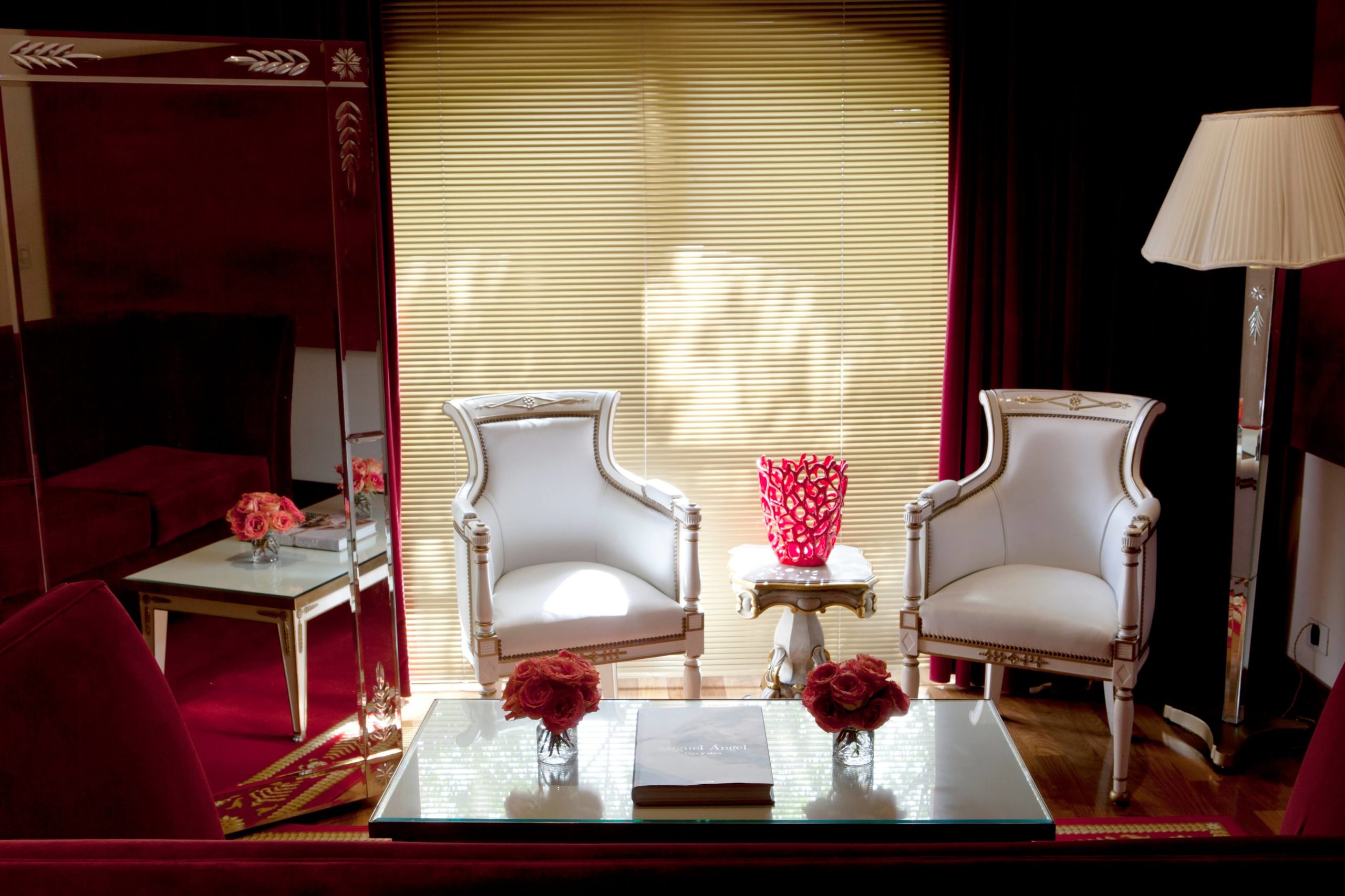 Grand Duplex Suite - Living room