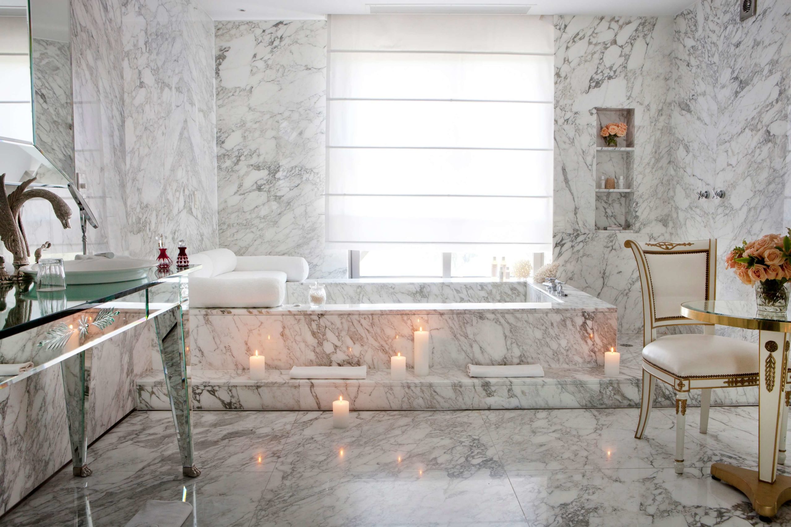 Faena - Tower Suite Bathroom