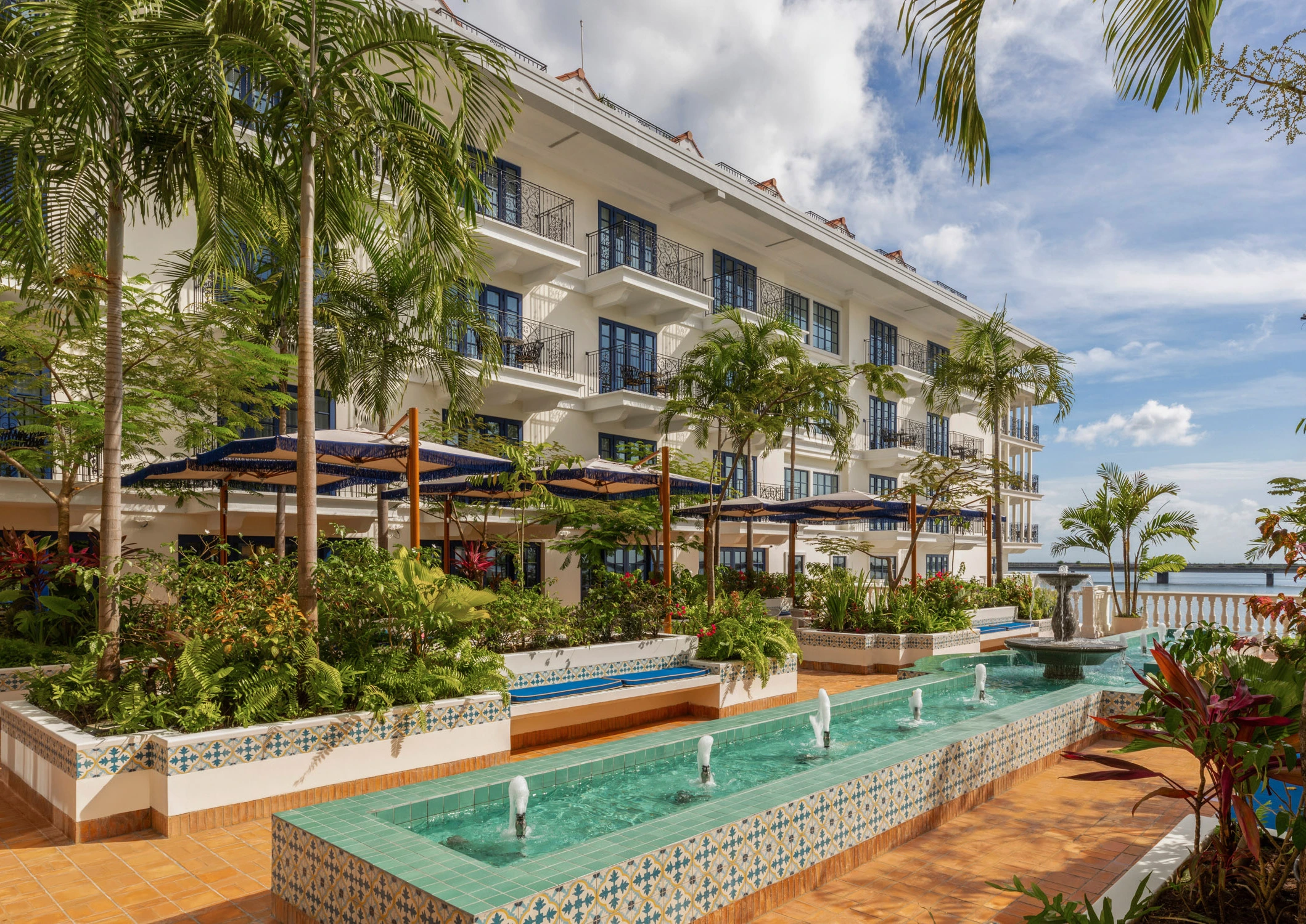 Sofitel Legend Casco Viejo Courtyard