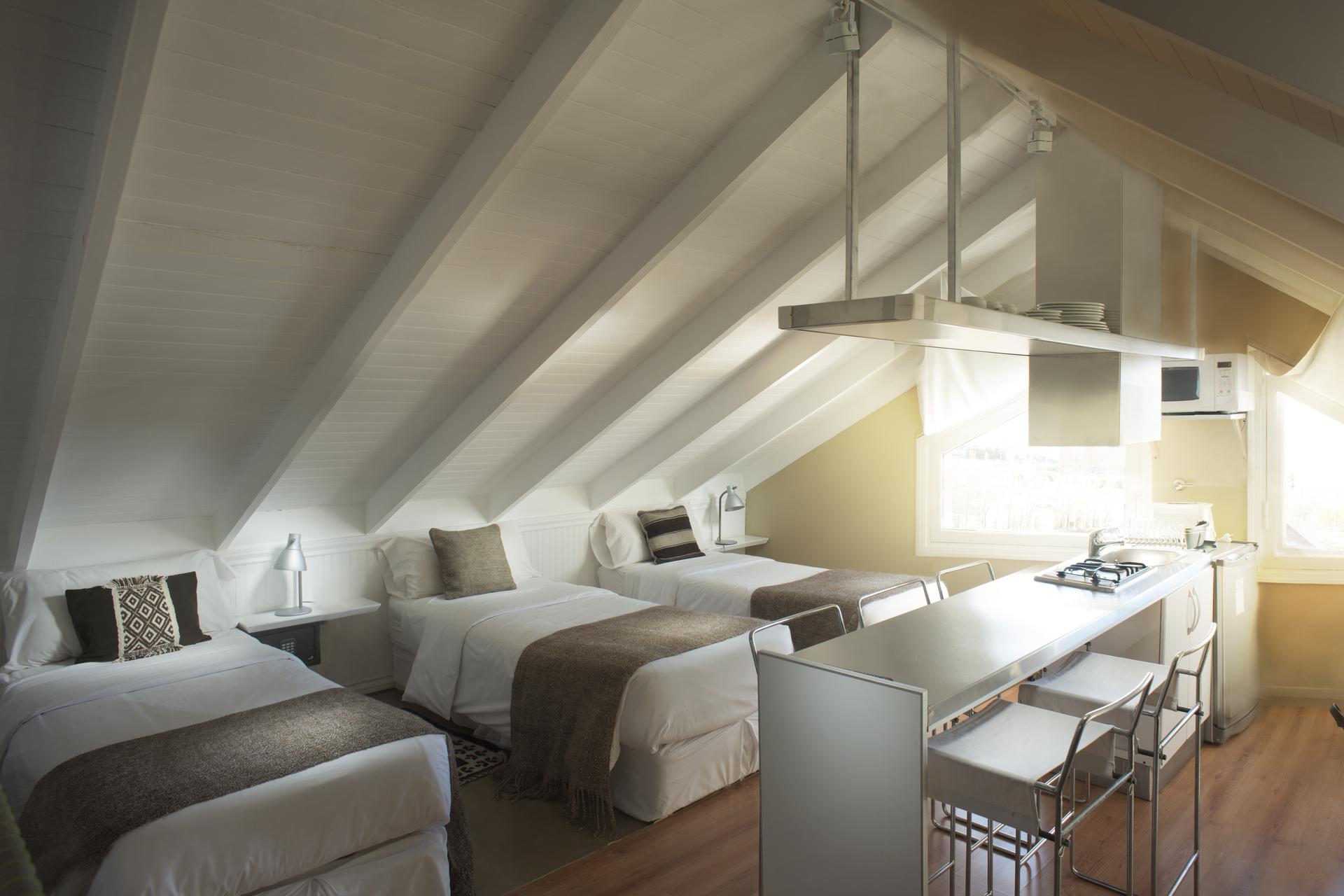 Los Ponchos Attic room