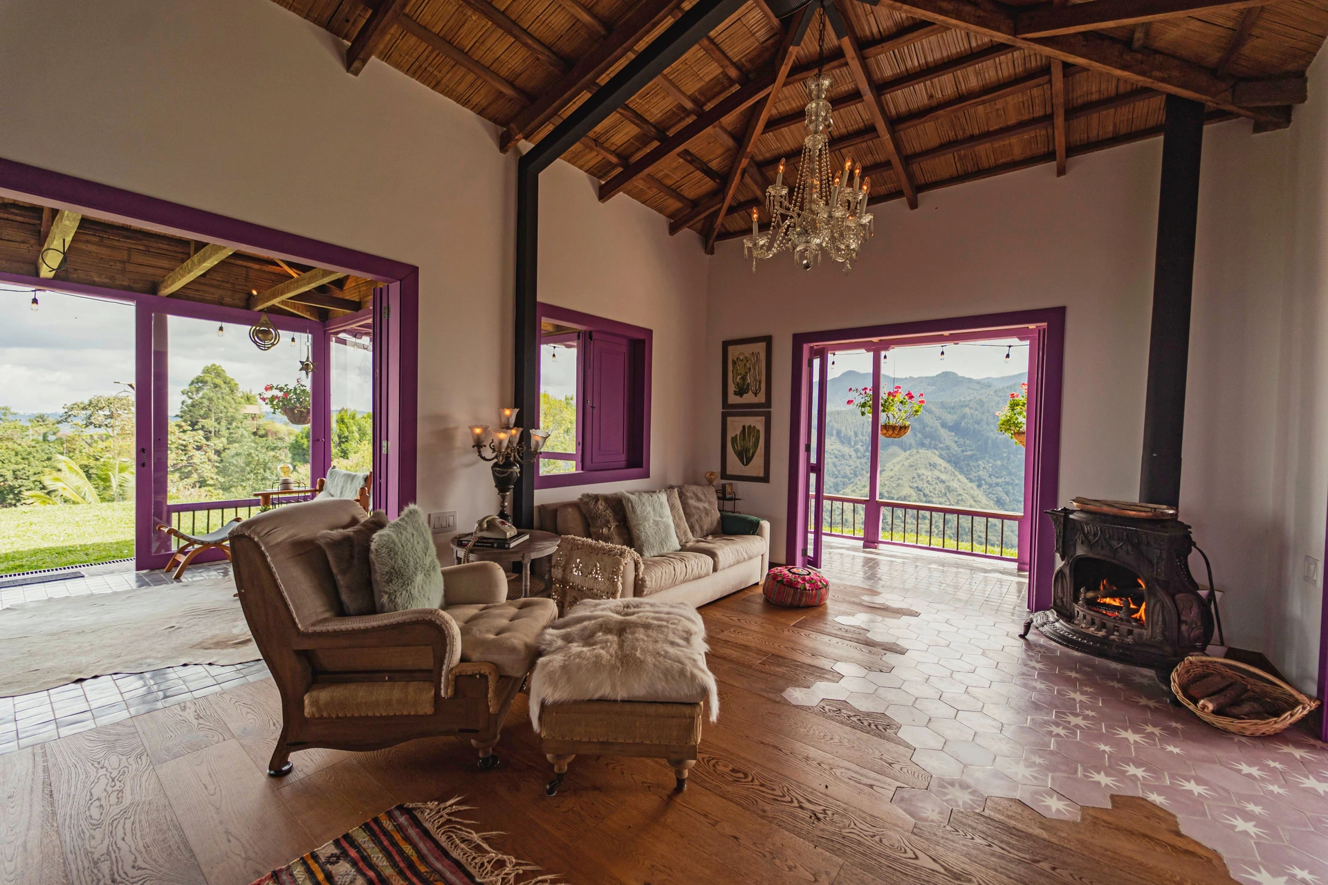 La Casa en las Nubes interior