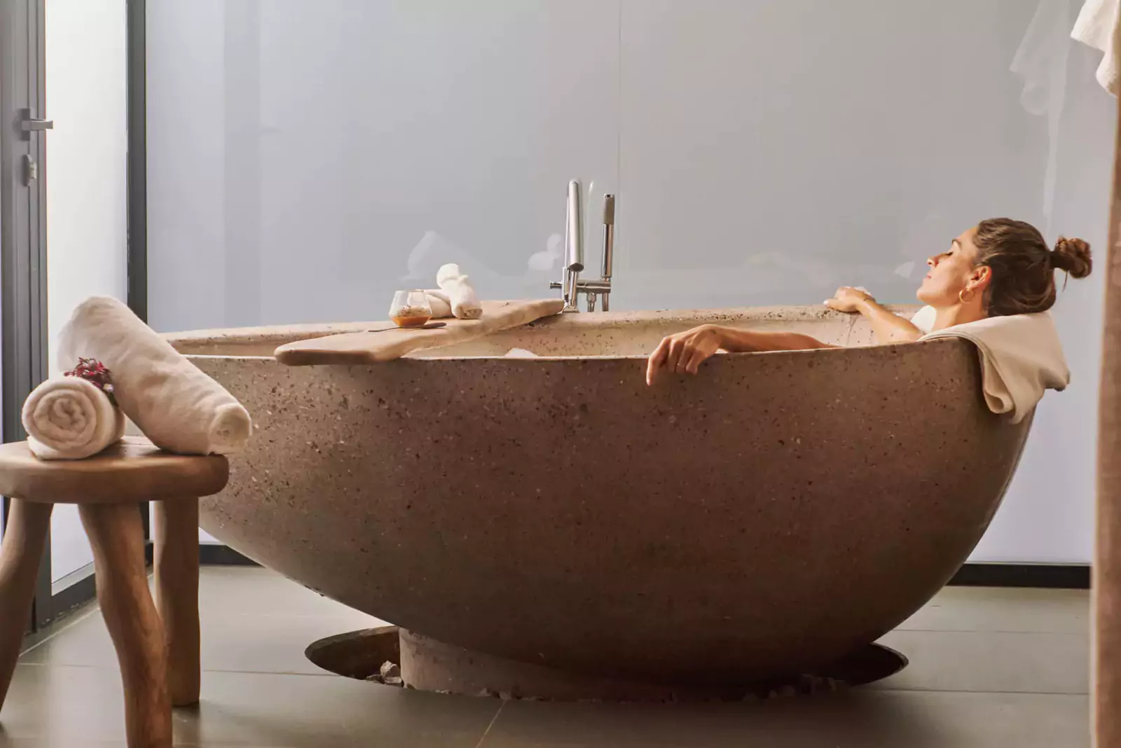 Winemaker’s House In-Room Amenities - Soaking Tub
