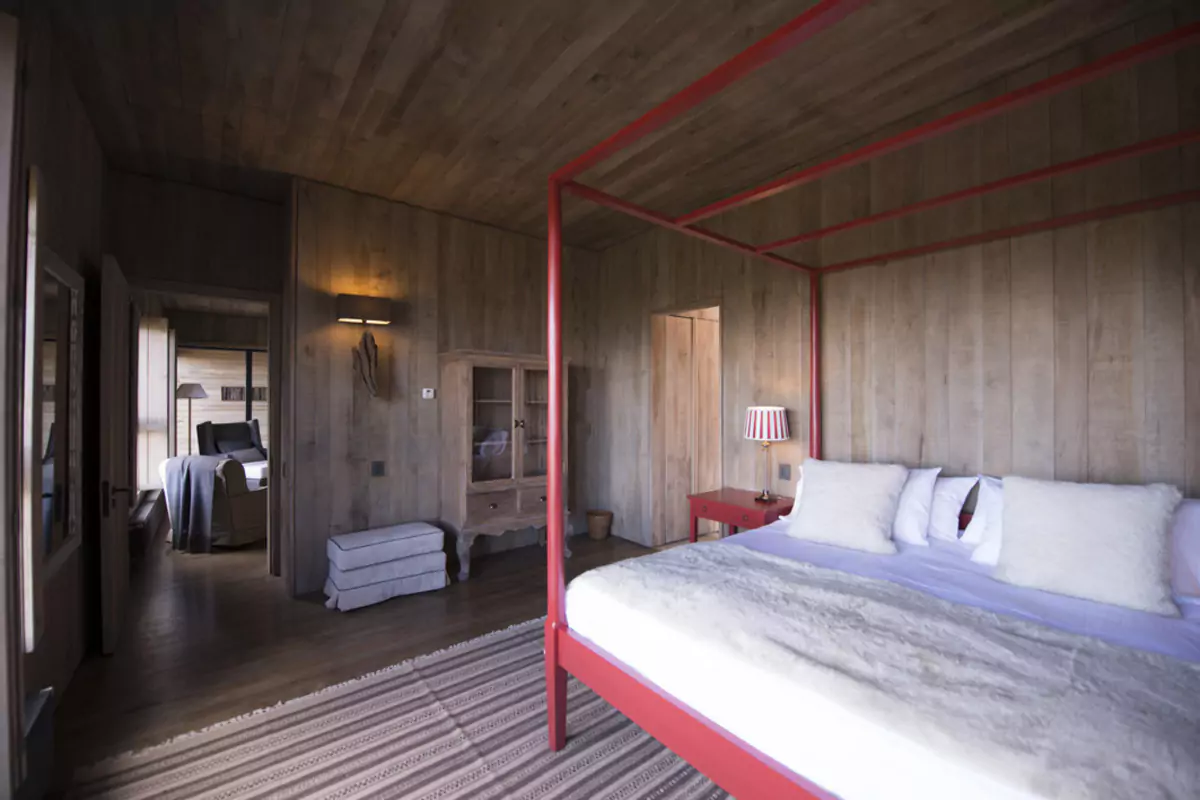 Awasi Patagonia Master Villa Bedroom