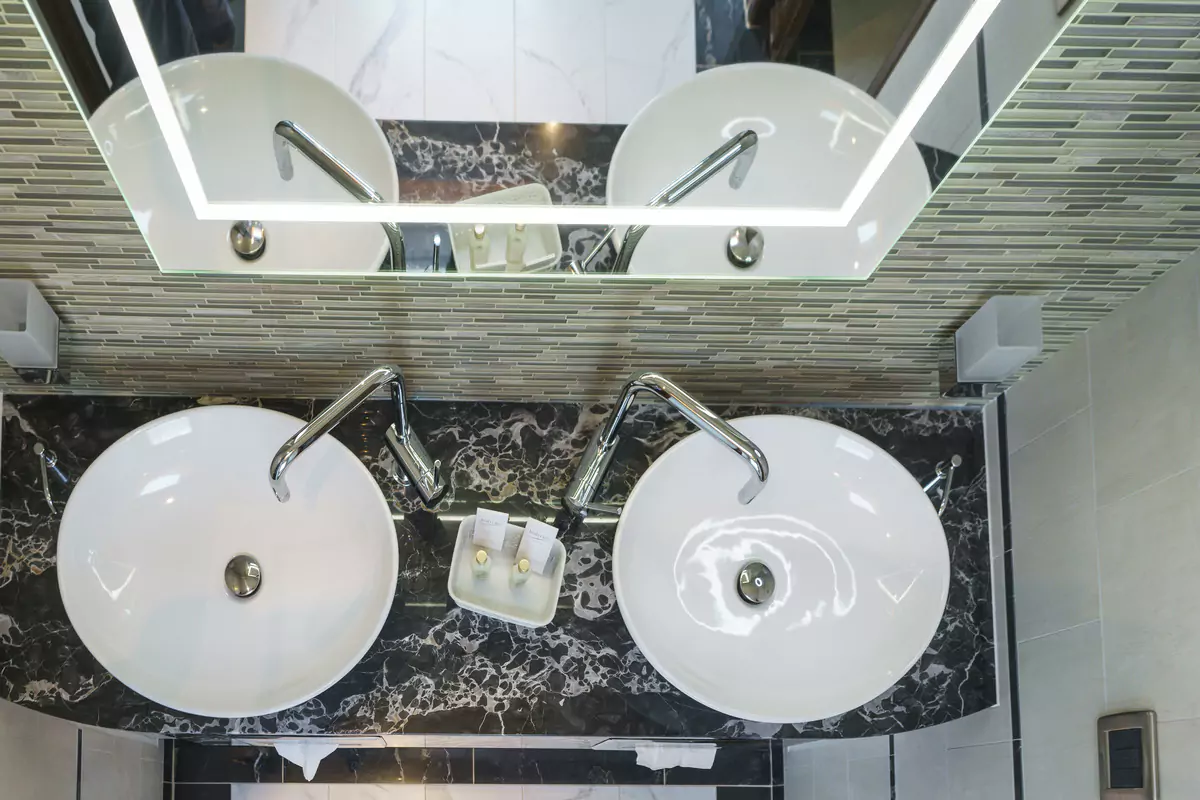 Owner's Suite Bathroom