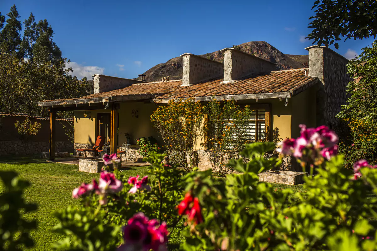 Sol y Luna Casita Exterior
