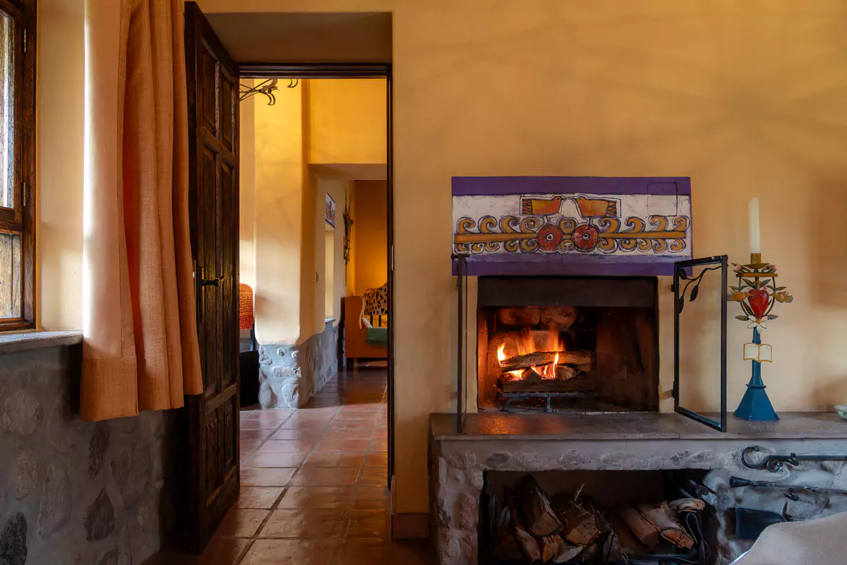 Premium Casita Fireplace - Sol y Luna
