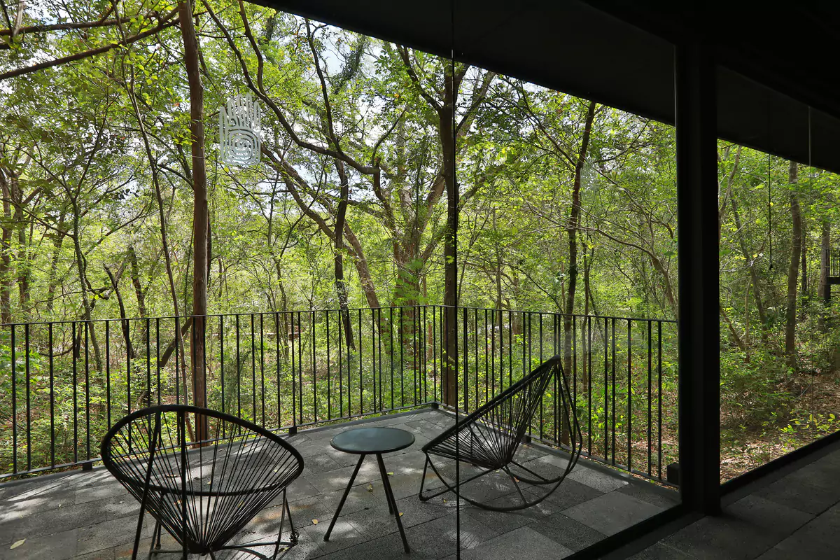 Rio Perdido Center Bungalow Patio