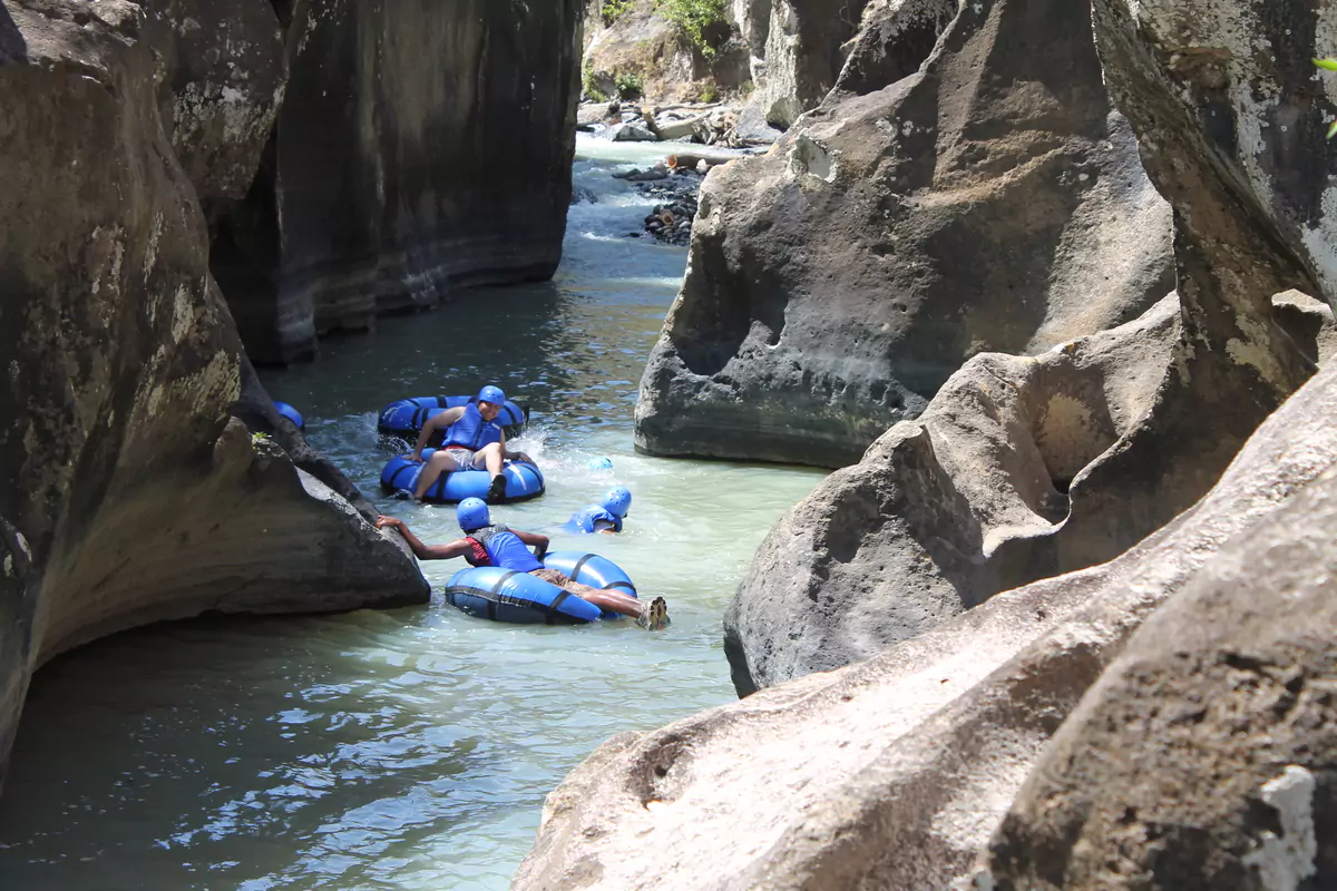 Rio Perdido Tubing
