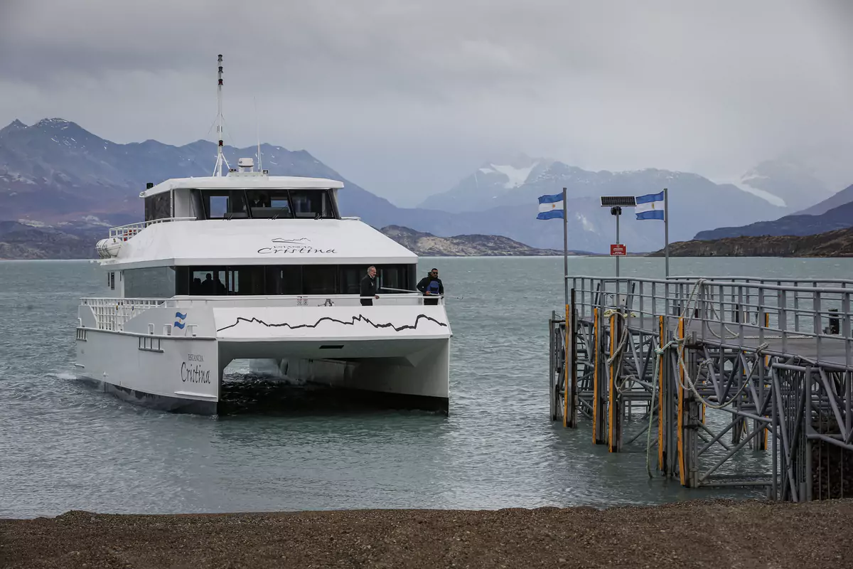 Estancia Cristina Navigation on Lago Argentino