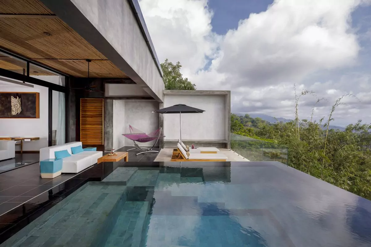 Kura Master Suite Exterior