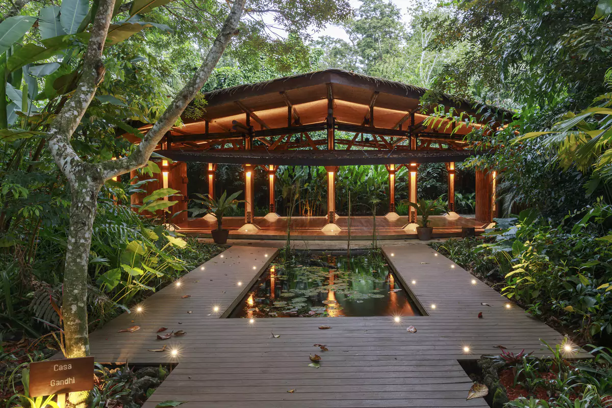 Casa Gandhi Yoga Space - Hotel Aguas Claras