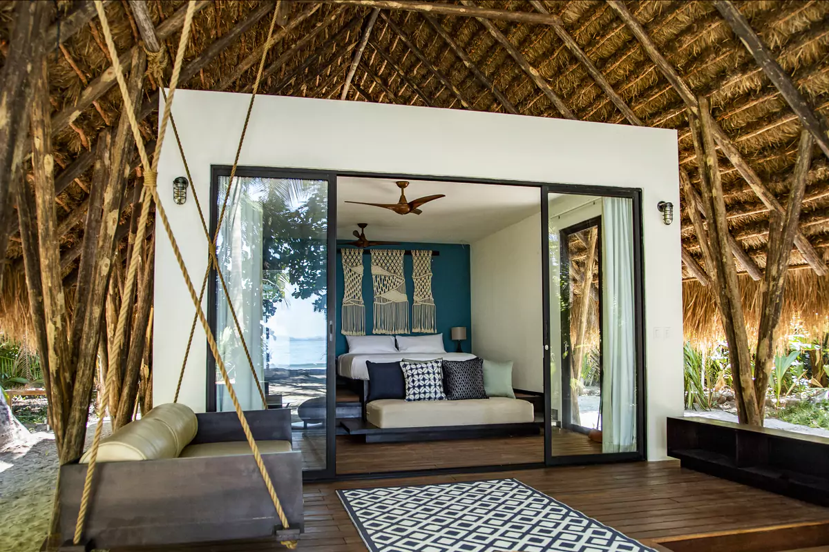 Isla Palenque Beachfront Casita